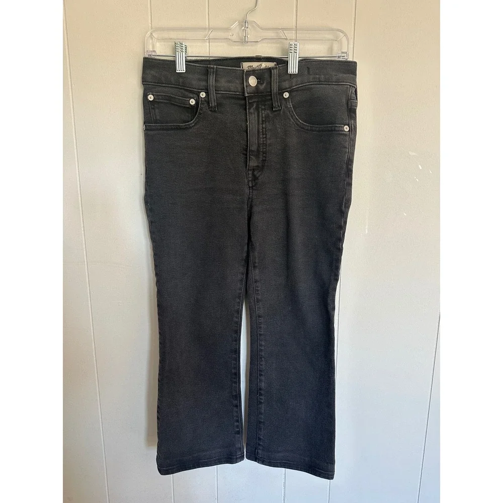 Madewell Women's Black Wash High Rise Crop Flare Jeans Size 28 P‎
